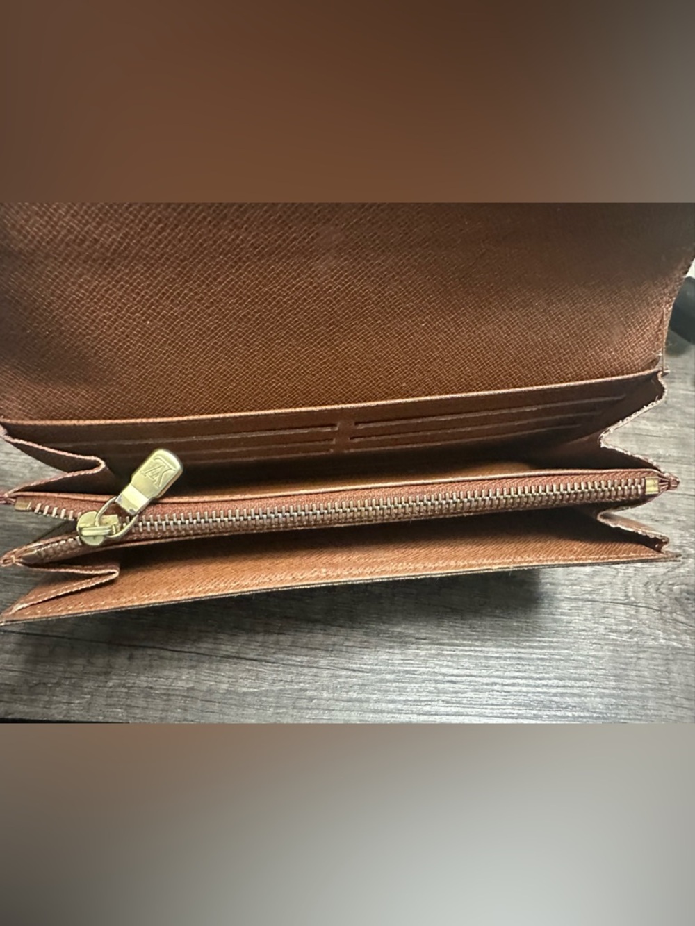 Louis Vuitton Monogram Sarah Wallet - Picture 5 of 8